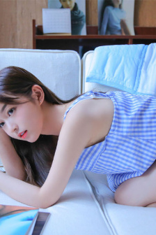 韩国年轻的母亲